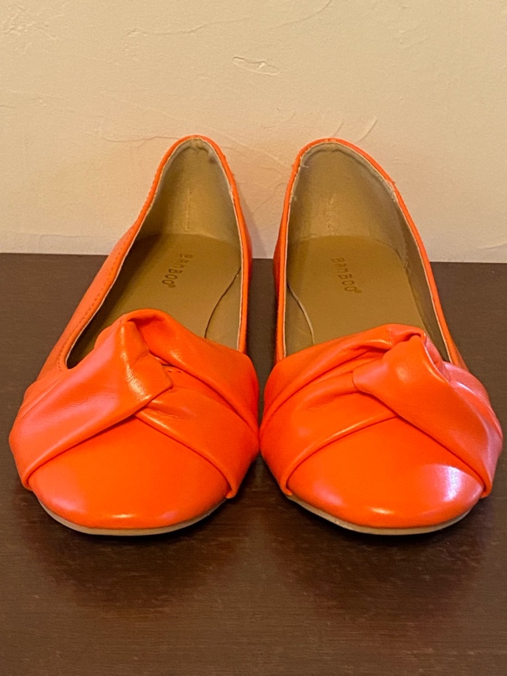 Women’s Bright Orange Knot-Front Women’s Flats BAMBOO Size 8.5